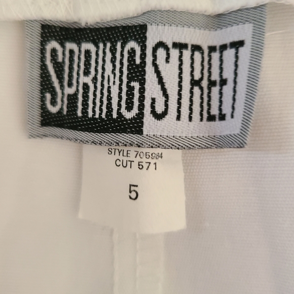 Spring Street Capris - Picture 8 of 8